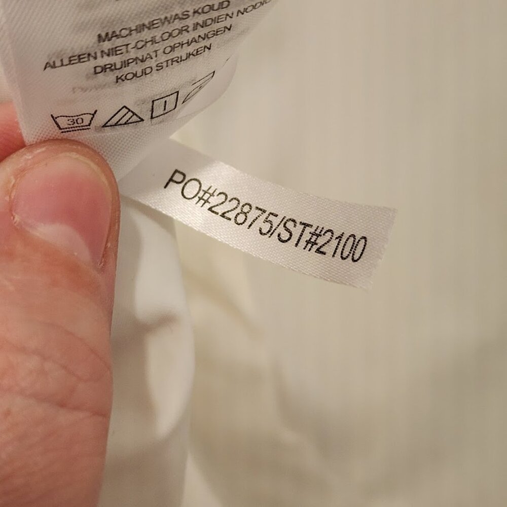 Lysse' Women's‎ White Schiffer Blouse Size Medium - Picture 11 of 11